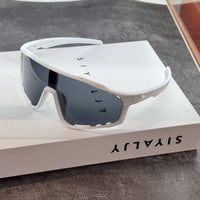 White-framed Gray lenses