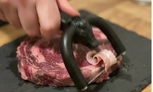 pt-f1cc225b337e-w300.jpg