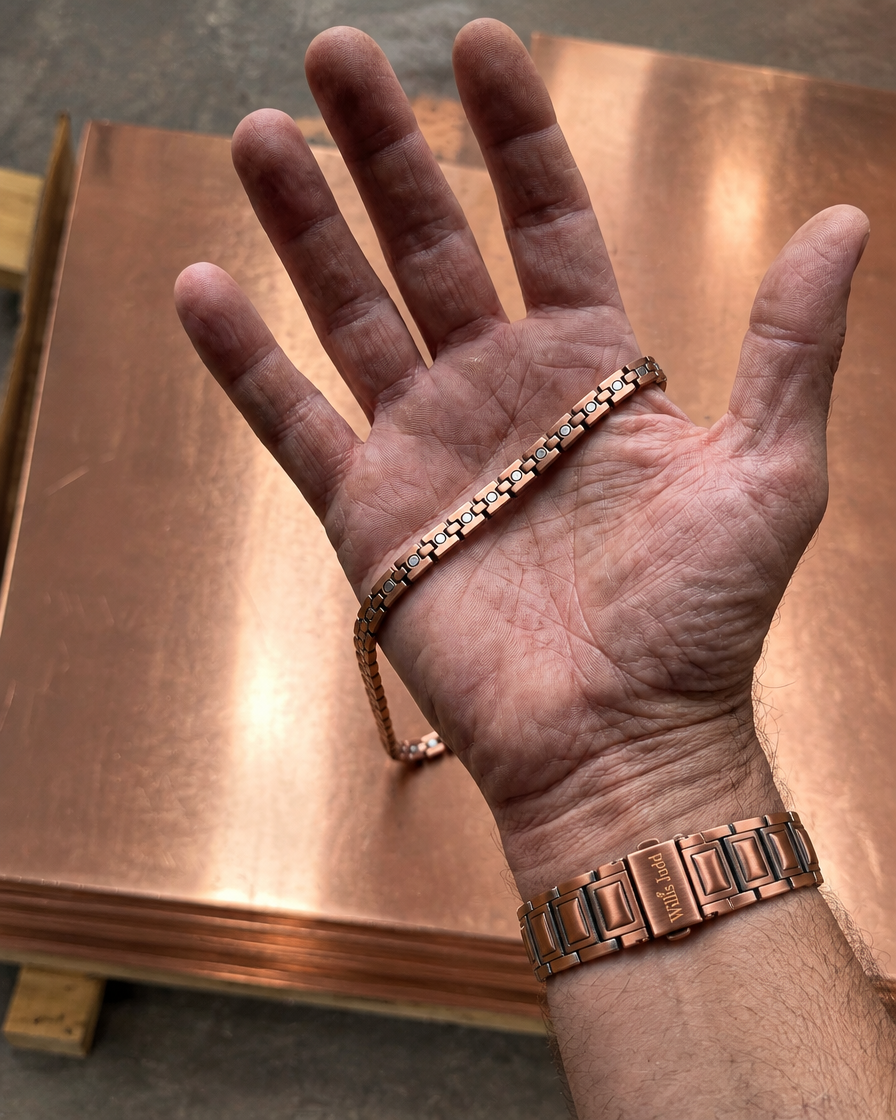 Copper jewellery worn on the hand